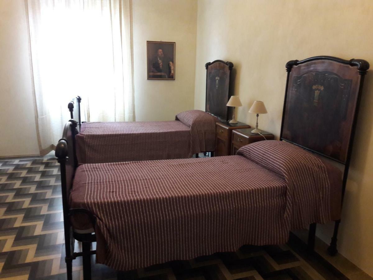La Mascarella Apartman Alba Kültér fotó